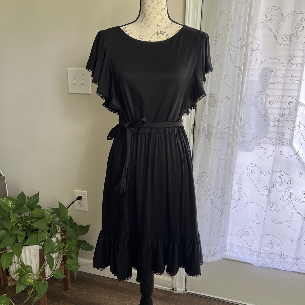 Ann Taylor Flutter Dress Women's Medium Black Belted Fringe Cocktail Date